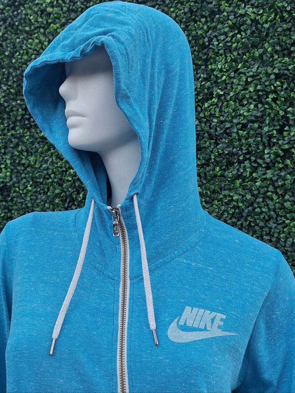Nike Lightweight Hoodie